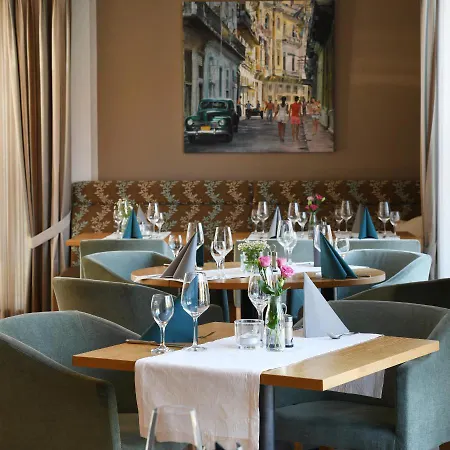 Am Markt Hotel 3*